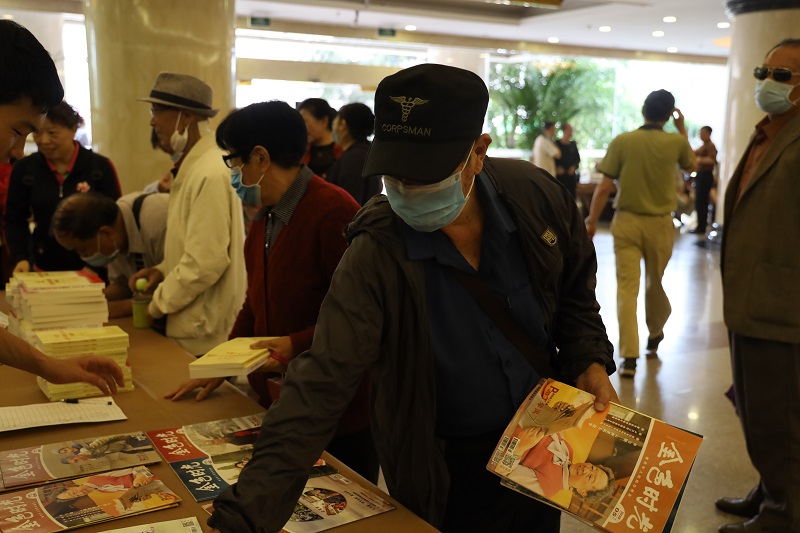 1594616370681819.jpg 看金色時(shí)光.jpg