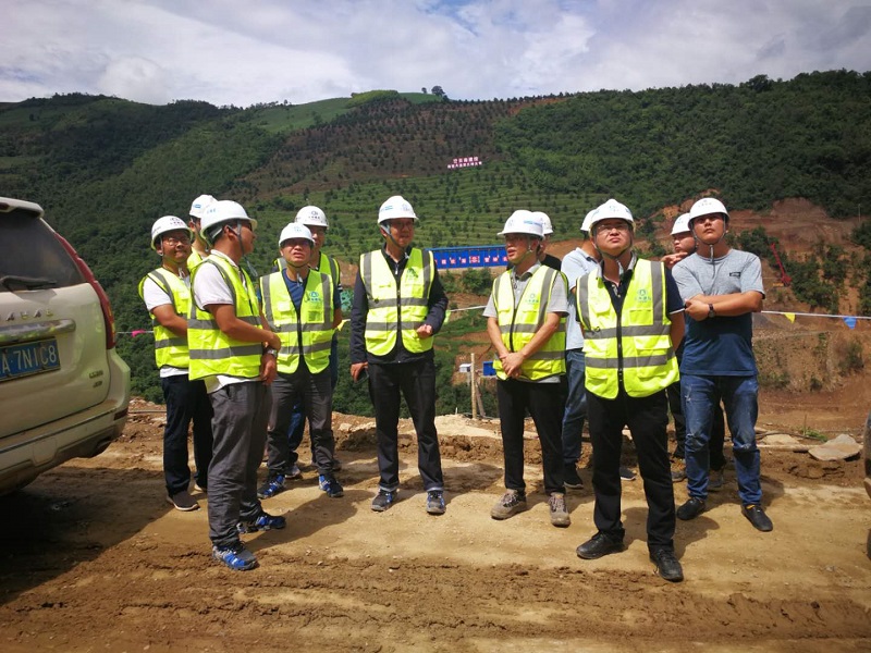 1595584457820353.jpg 特大橋施工現(xiàn)場(chǎng).JPG